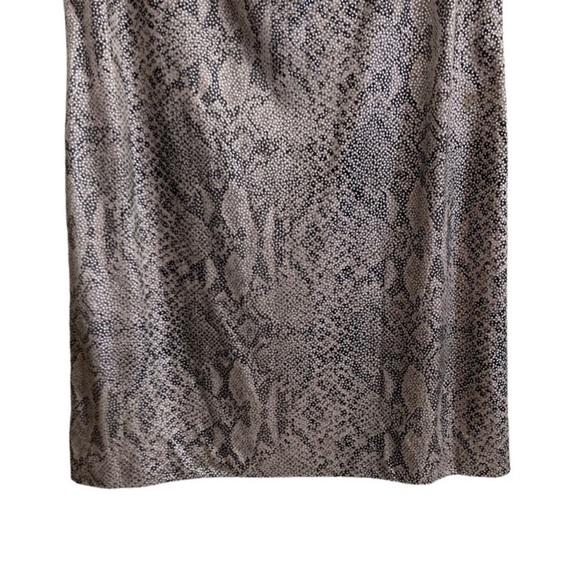 Patra Two-Piece Dress and Jacket Snake Print 
Shoulder Pads In Jacket Size 10 - Picture 7 of 14